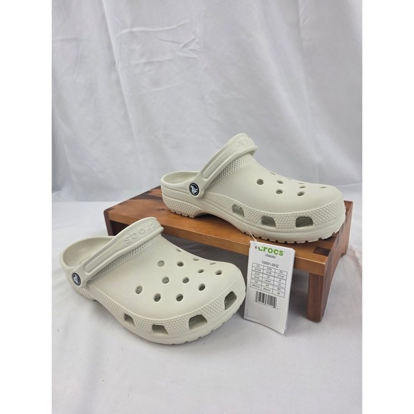 Crocs Classic Clog Off White Mens Size 7 Womens 9 Slip On Sandals Comfort NWT - Picture 2 of 14